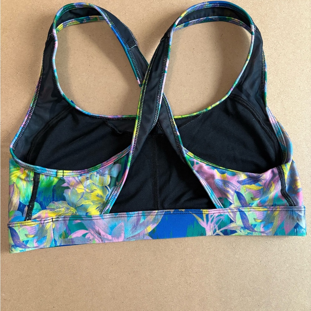 Nike Floral Fusion Swimwear - Picture 7 of 11